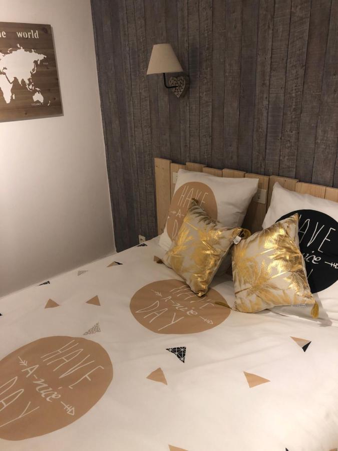 Auberge Des Platanes Villevocance Eksteriør bilde