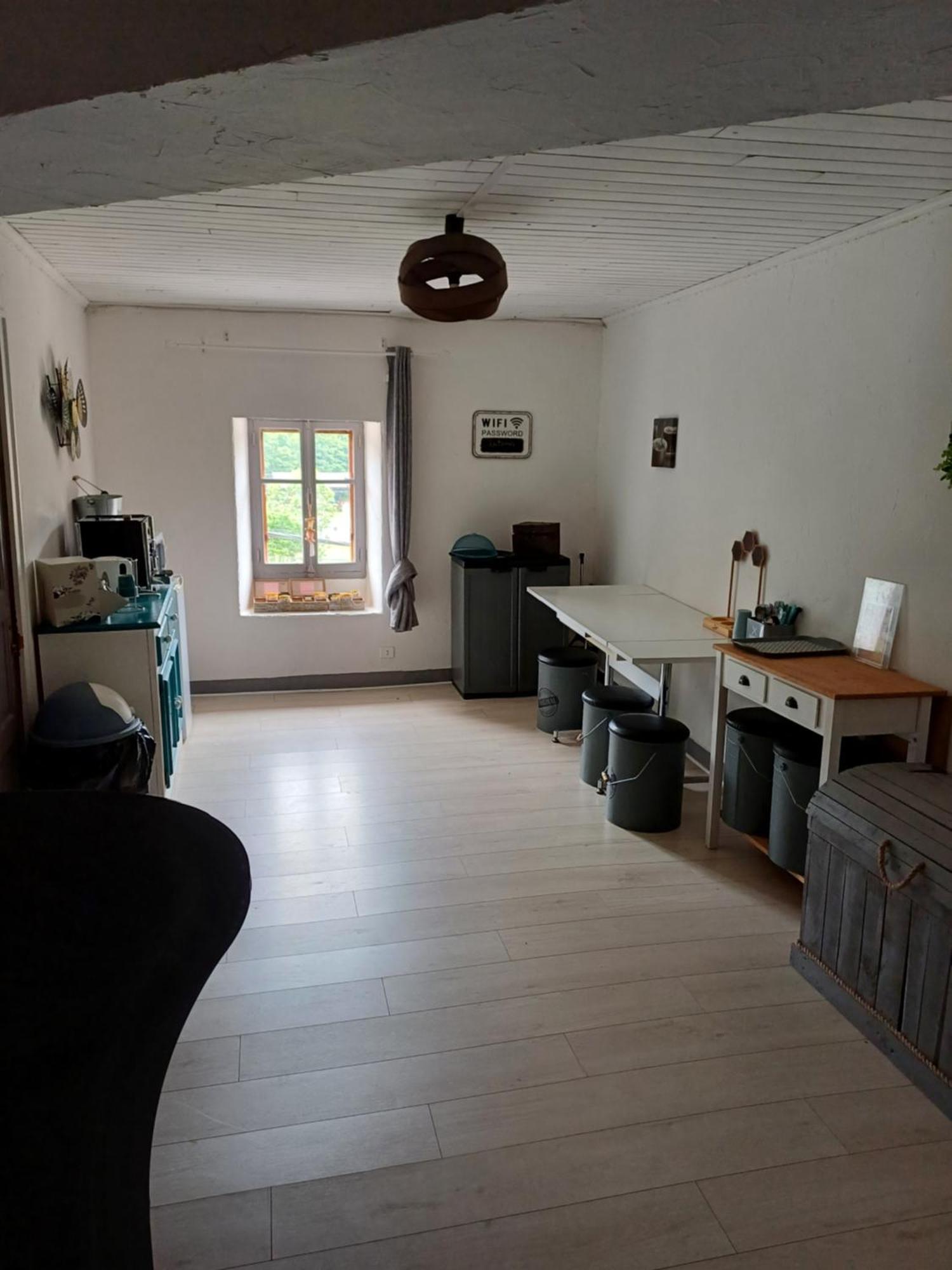 Auberge Des Platanes Villevocance Eksteriør bilde